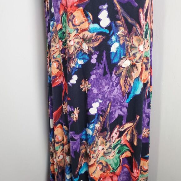 Easel Los Angeles Abstract Floral Maxi Dress Size Medium - Picture 4 of 8